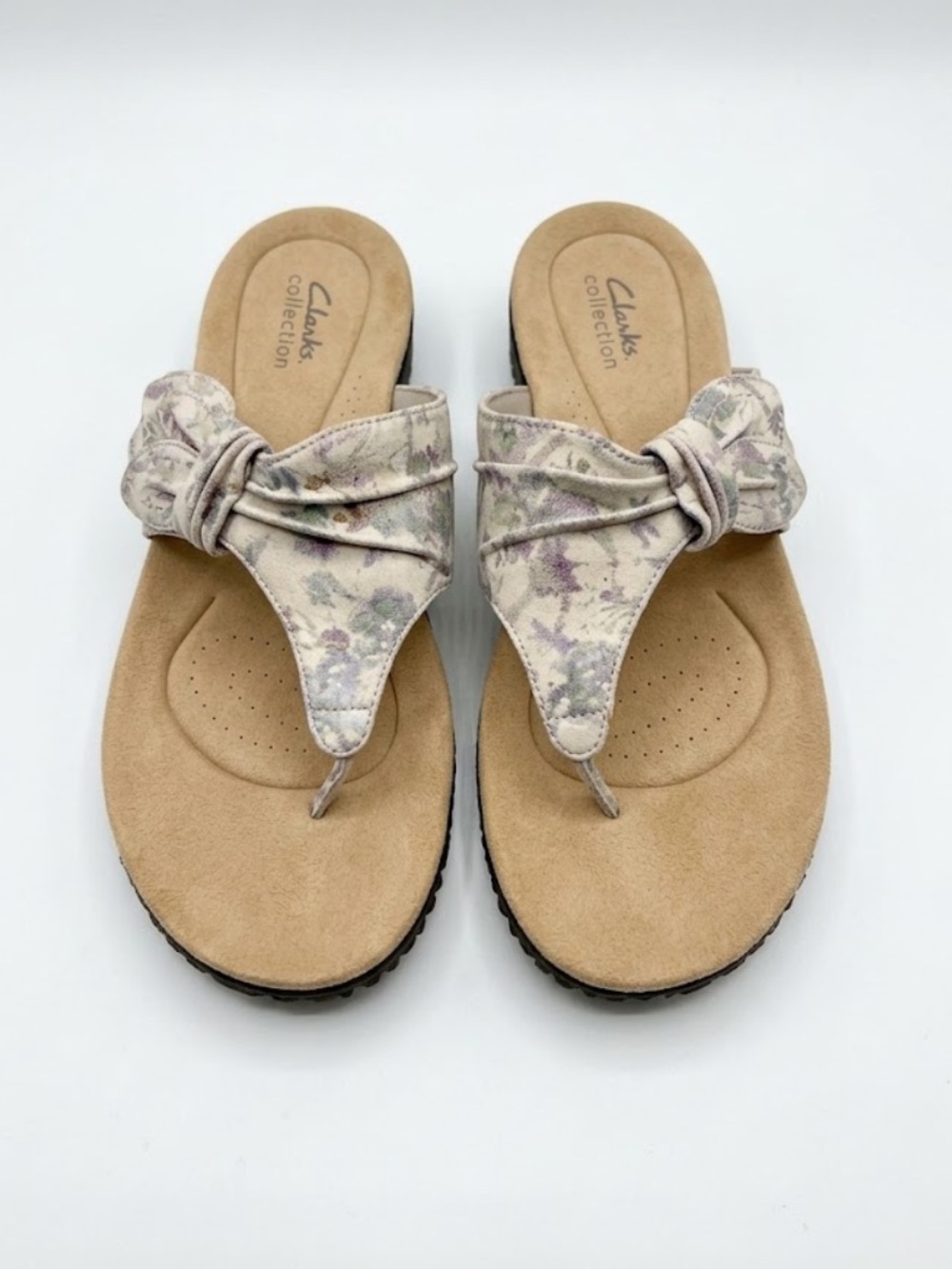 Clarks Taupe Floral Knot Toe-Thong Sandals.